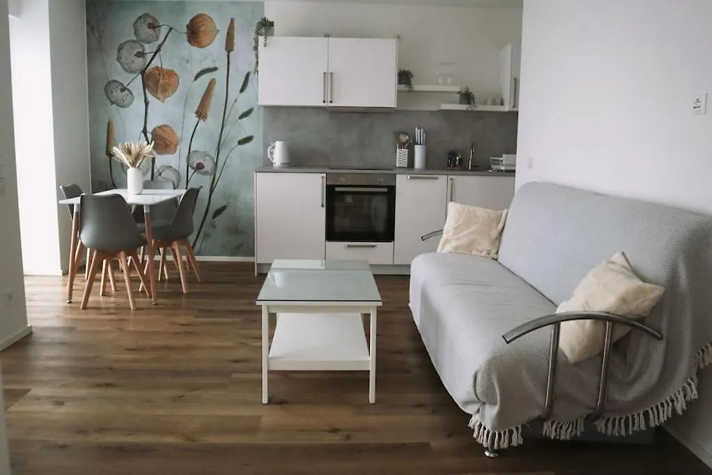 Wohnung Mit Garten In Neusaess Neusass Apartment